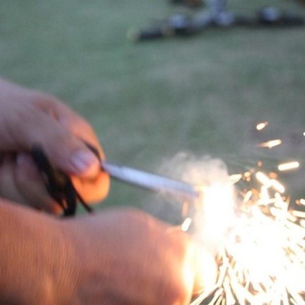 Magnesium Stone Flint Fire Starter Kit