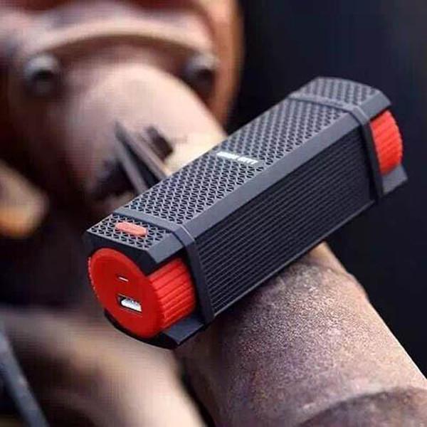 Clearance 12000mAh LED Outdoor Flashlight Power Bank